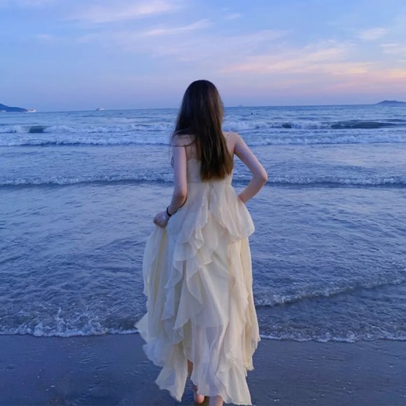 Lady's dress
